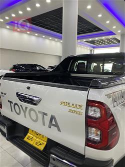 تويوتا هايلوكس